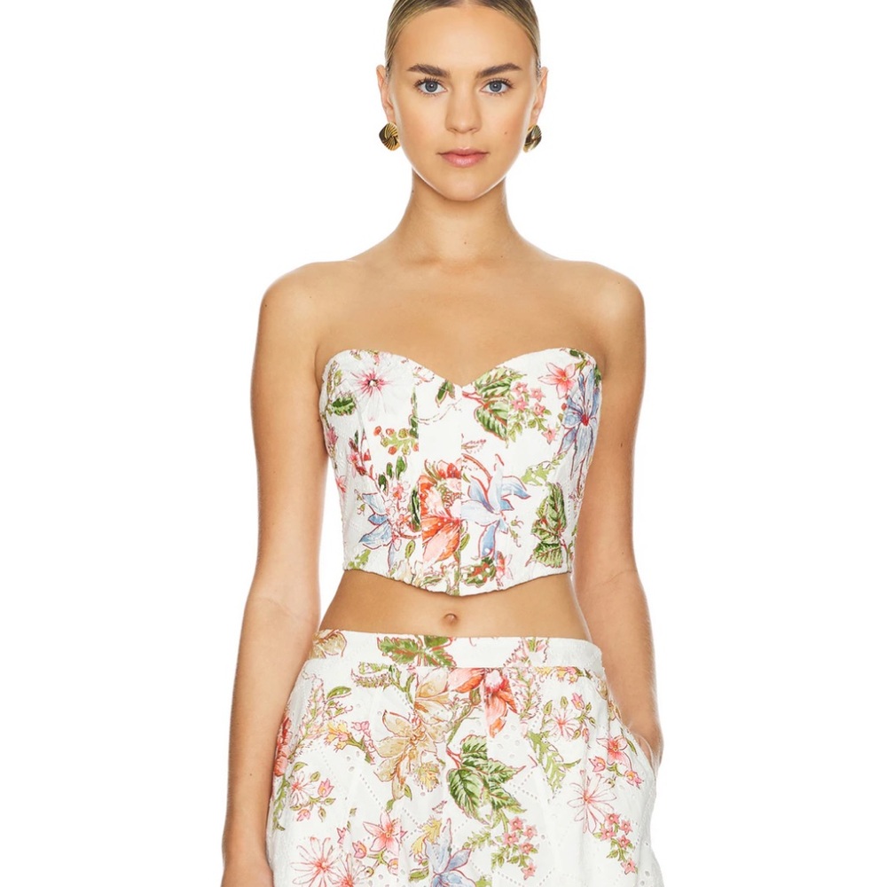HEMANT & NANDITA Floral skirt and top
Set - White, Green, Pink, Orange